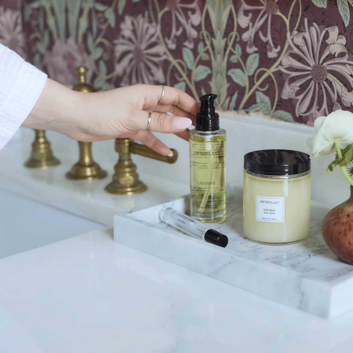 Charcoal Rose Hydrating Body Oil - Image 2